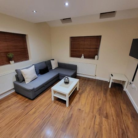 Great Apartment Next To Tooting Bec Tube Station! London Exterior photo