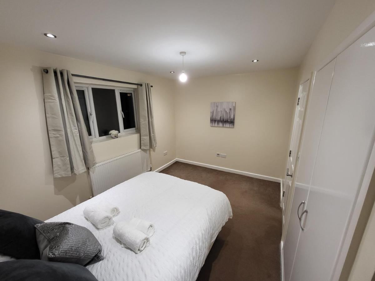 Great Apartment Next To Tooting Bec Tube Station! London Exterior photo