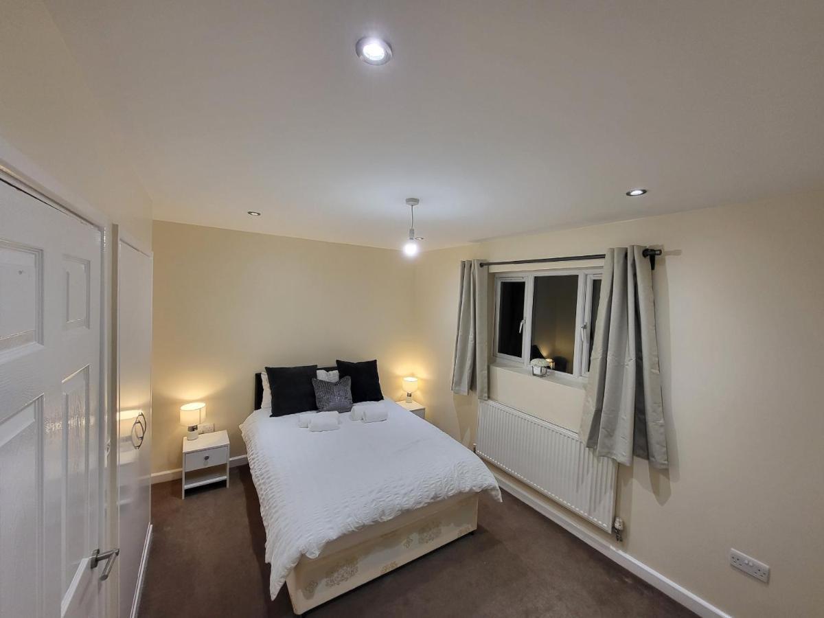 Great Apartment Next To Tooting Bec Tube Station! London Exterior photo